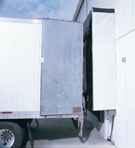 S-3200 SnapBack Dock Shelter-Before impact