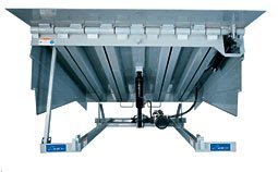 Serco Hydraulic Dock Leveler